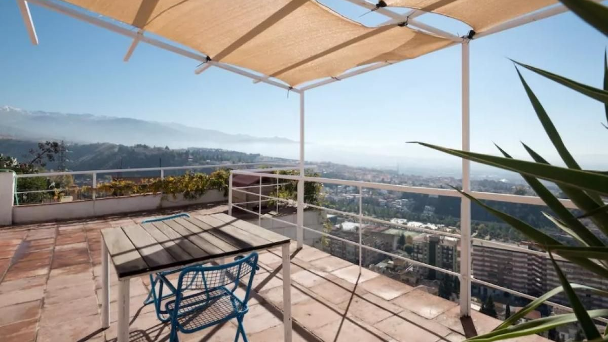 CASA EN GRANADA